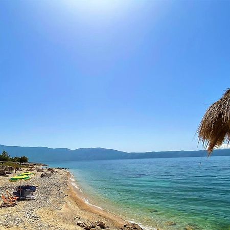 Ramo'S Green Beachside Retreat - Cozy 2 Bedroom Home Vlora Kültér fotó
